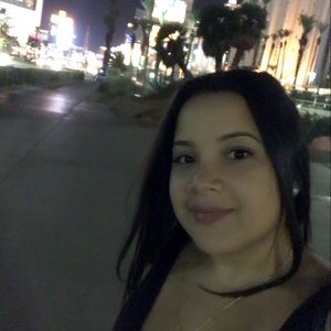 Meet your Posher, Keyla